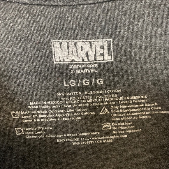 Marvel Captain America T-Shirt. Size L - Picture 4 of 4